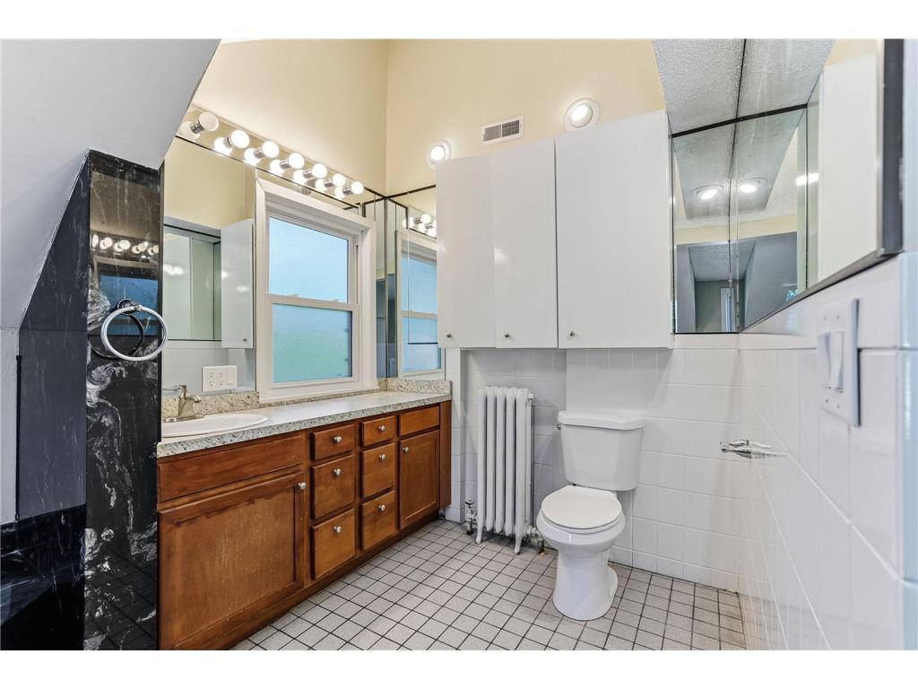 3140 Garfield Avenue Minneapolis MN 55408 7098660 image23