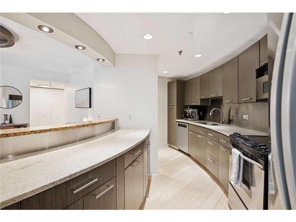 3141 Dean Court #308 Minneapolis MN 55416 7011693 image8