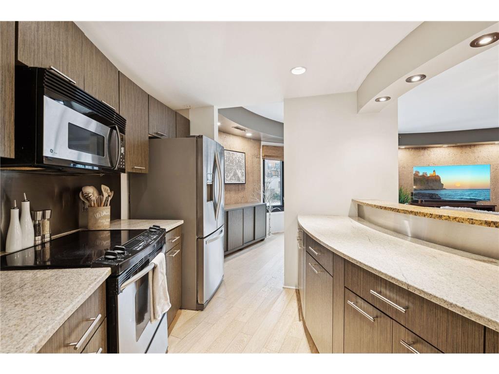 3141 Dean Court #308 Minneapolis MN 55416 7011693 image9