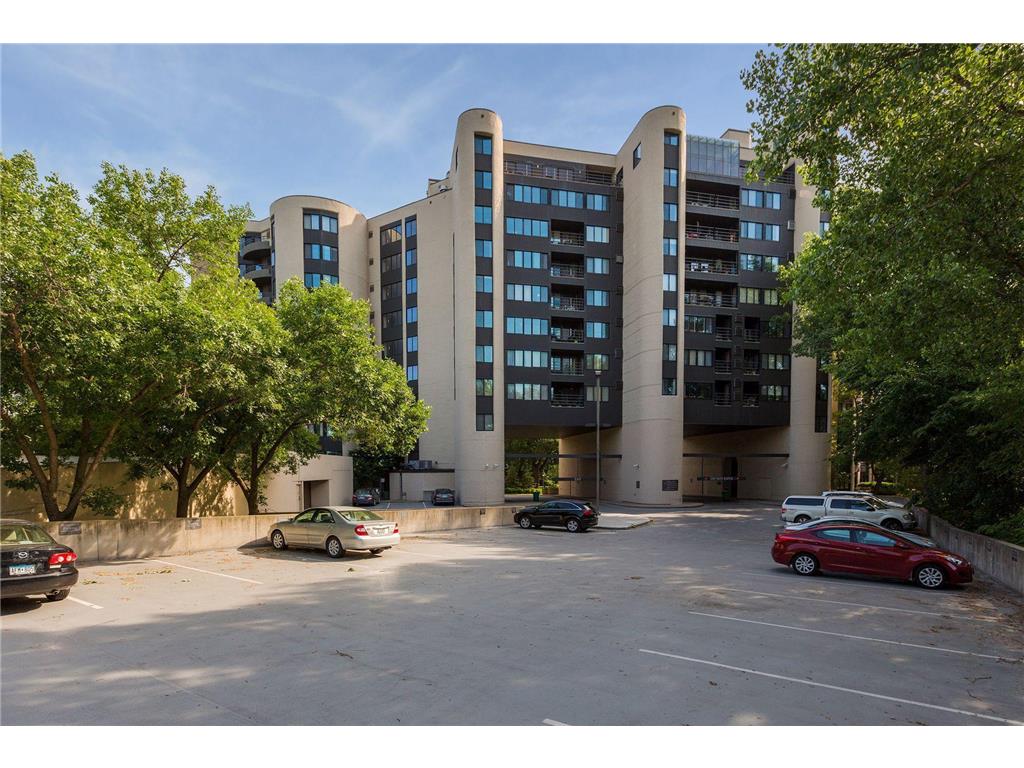 3141 Dean Court #901 Minneapolis MN 55416 6783182 image1