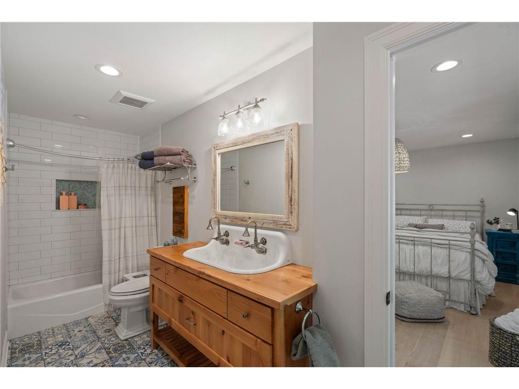 3141 Fairchild Avenue Minnetonka MN 55391 - Libbs 7076089 image50