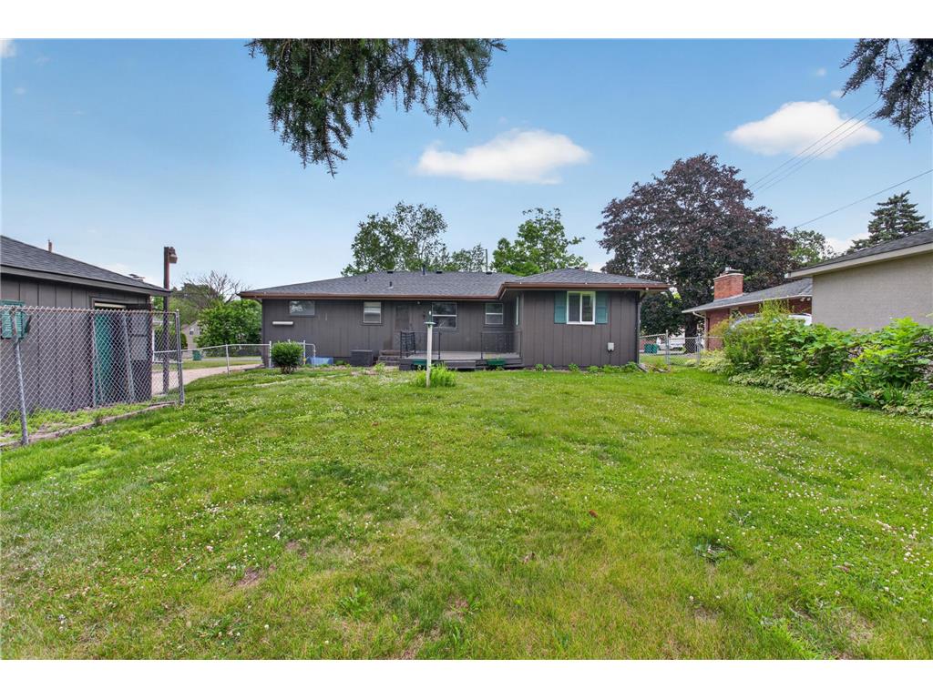 3141 Hampshire Avenue N Crystal MN 55427 7096066 image16