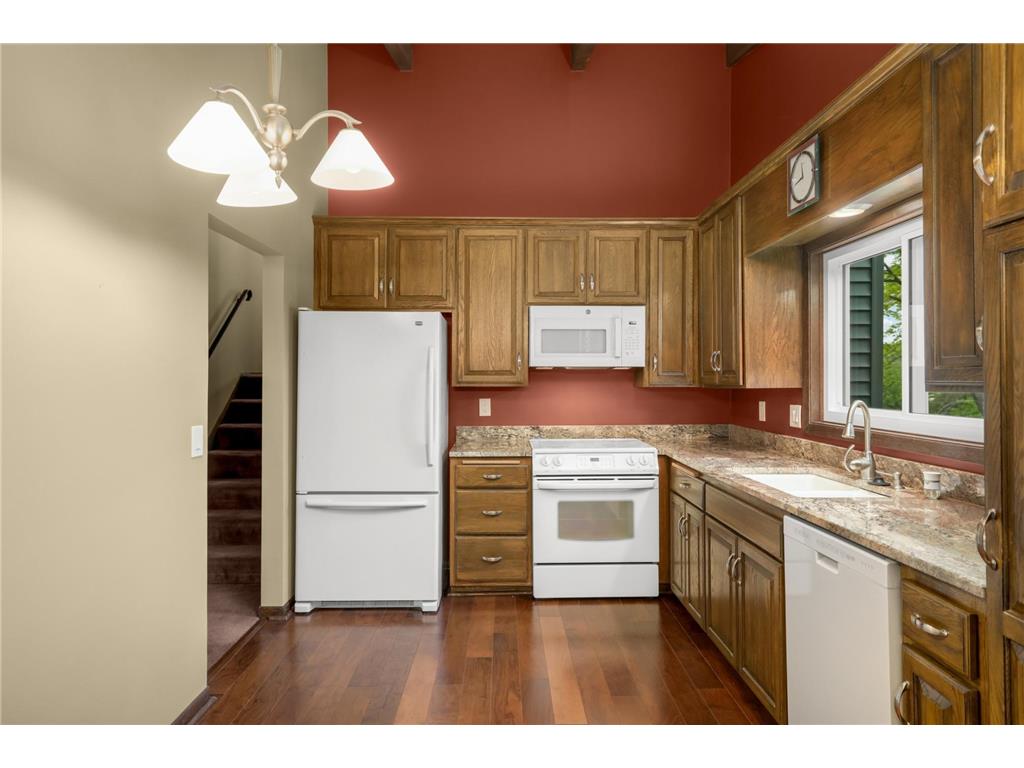 3141 Hillsboro Avenue N New Hope MN 55427 7080596 image13
