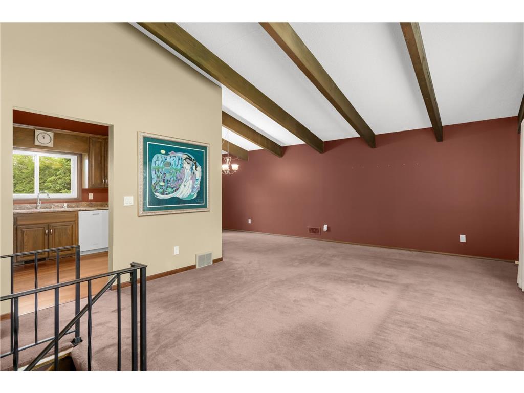 3141 Hillsboro Avenue N New Hope MN 55427 7080596 image9