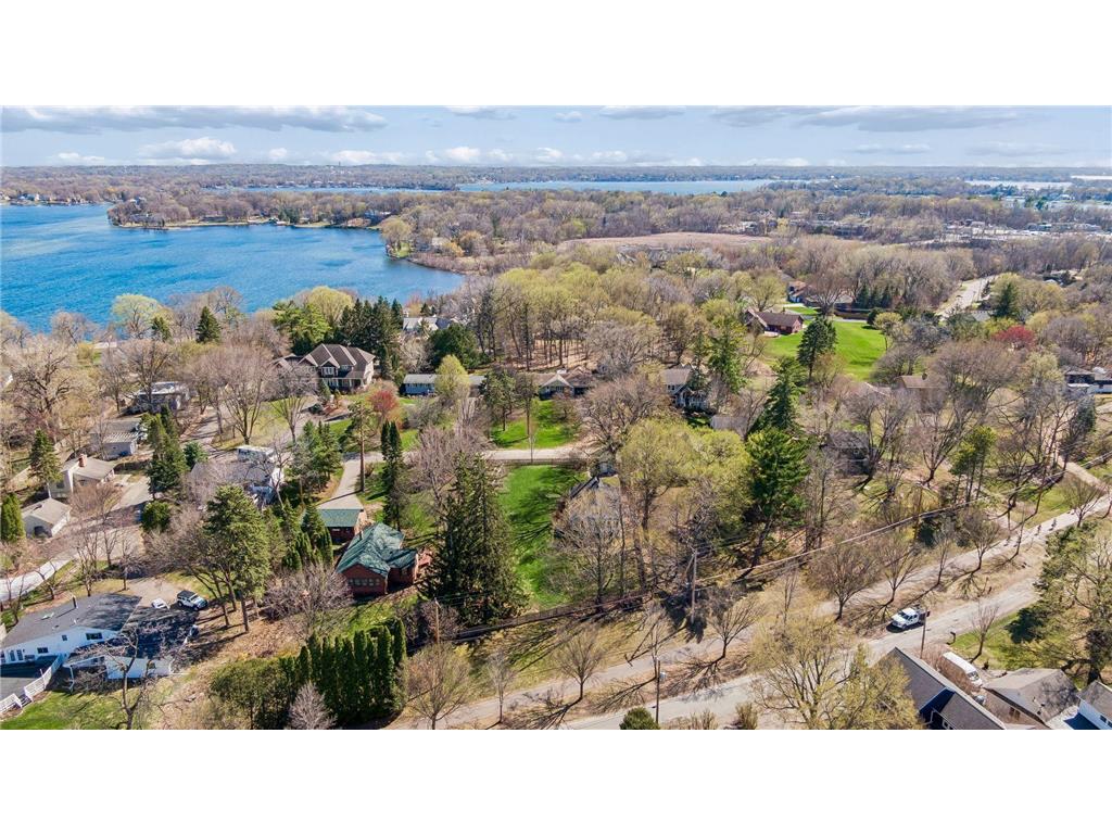 3142 Brooks Lane Minnetonka Beach MN 55391 - Lake Minnetonka 7035436 image5