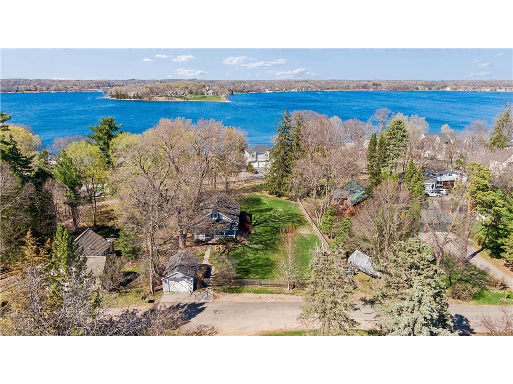 3142 Brooks Lane Minnetonka Beach MN 55391 - Lake Minnetonka 7055082 image2