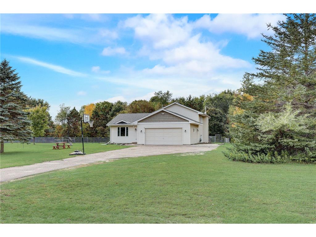 31426 104th Street Princeton MN 55371 6435544 image1