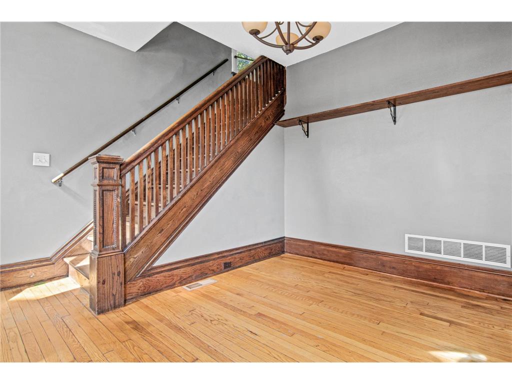 3144 Pillsbury Avenue Minneapolis MN 55408 6795808 image10