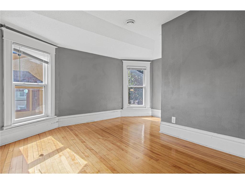 3144 Pillsbury Avenue Minneapolis MN 55408 6795808 image24