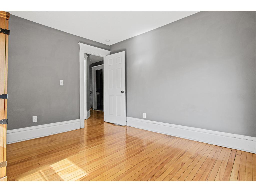 3144 Pillsbury Avenue Minneapolis MN 55408 6795808 image28