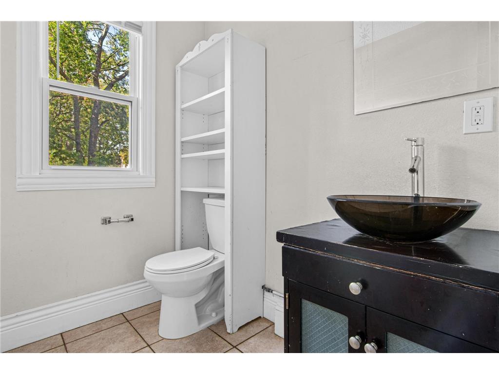 3144 Pillsbury Avenue Minneapolis MN 55408 6795808 image30