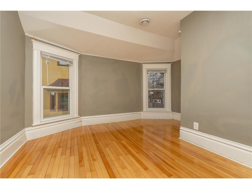 3144 Pillsbury Avenue Minneapolis MN 55408 7031252 image11