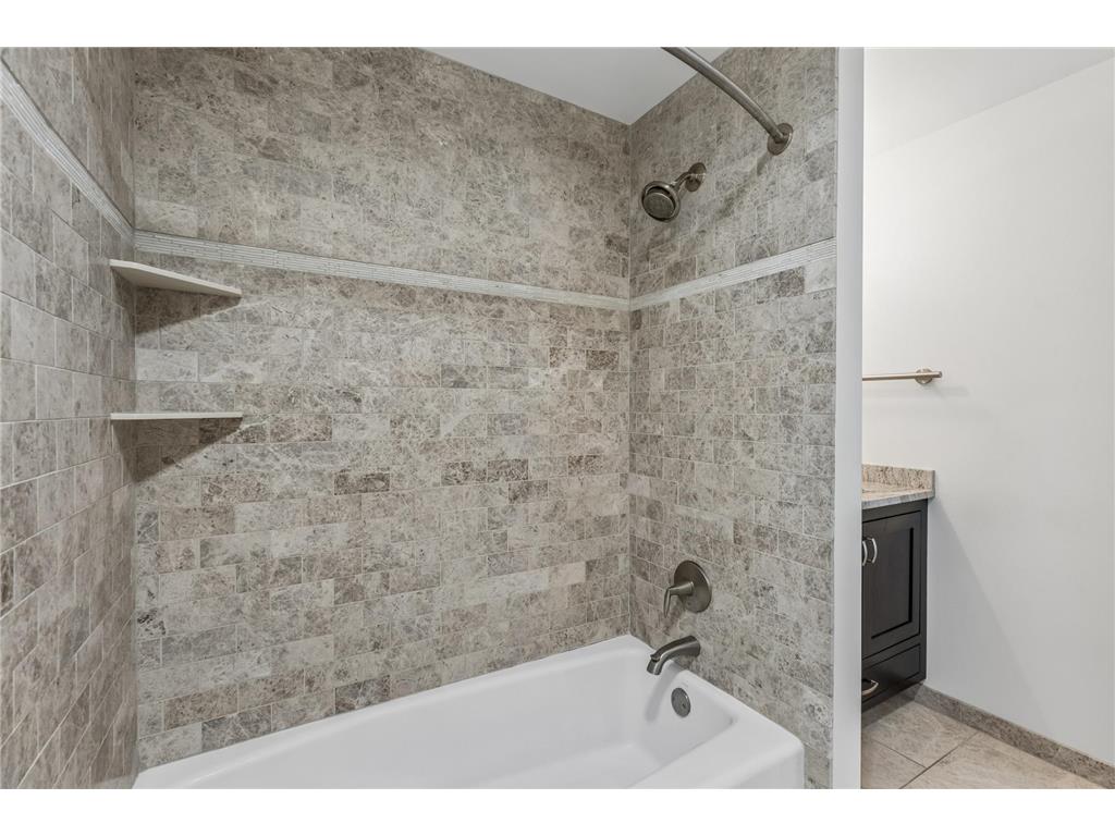 3145 Dean Court #501 Minneapolis MN 55416 7015385 image10