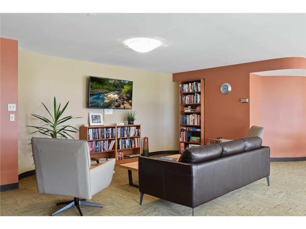 3145 Dean Court #501 Minneapolis MN 55416 7015385 image36