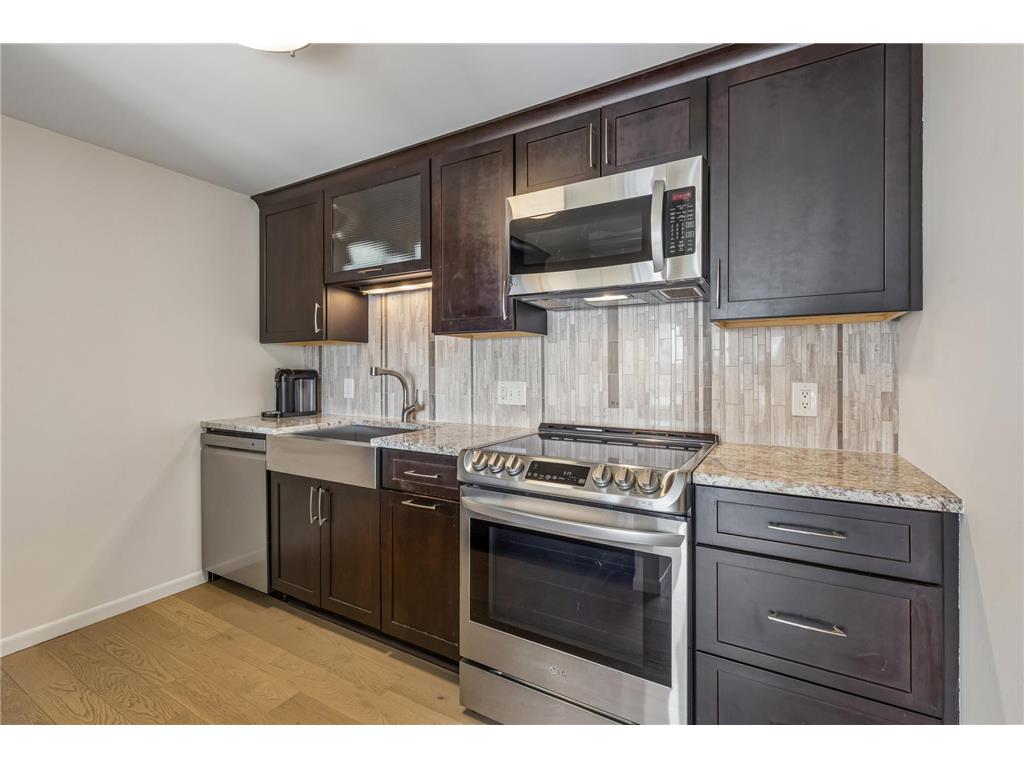 3145 Dean Court #501 Minneapolis MN 55416 7015385 image7