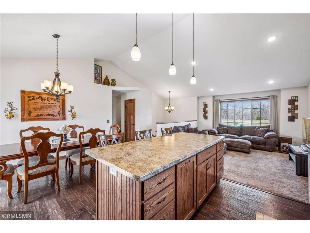 31476 147th Street NW Blue Hill Twp MN 55371 7061994 image10