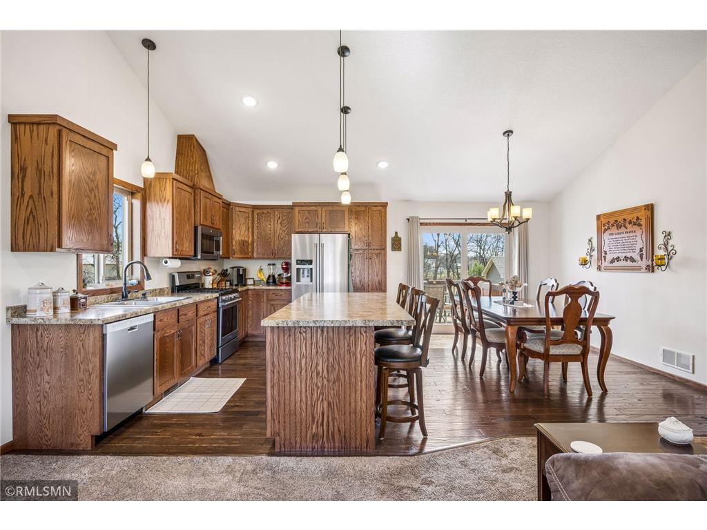 31476 147th Street NW Blue Hill Twp MN 55371 7061994 image7