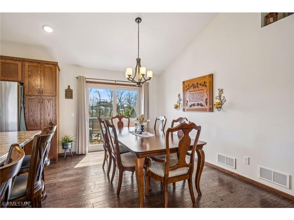 31476 147th Street NW Blue Hill Twp MN 55371 7061994 image8