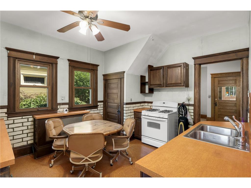 3148 Dupont Avenue S Minneapolis MN 55408 7055077 image19