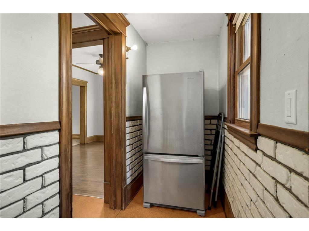 3148 Dupont Avenue S Minneapolis MN 55408 7055077 image21