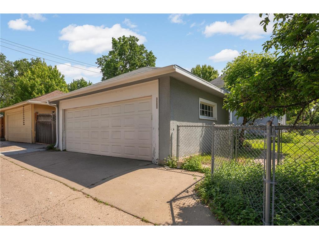 3148 Dupont Avenue S Minneapolis MN 55408 7055077 image28