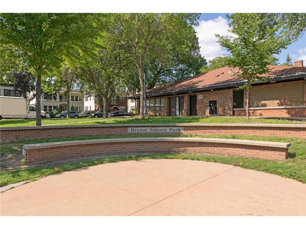3148 Dupont Avenue S Minneapolis MN 55408 7055077 image29
