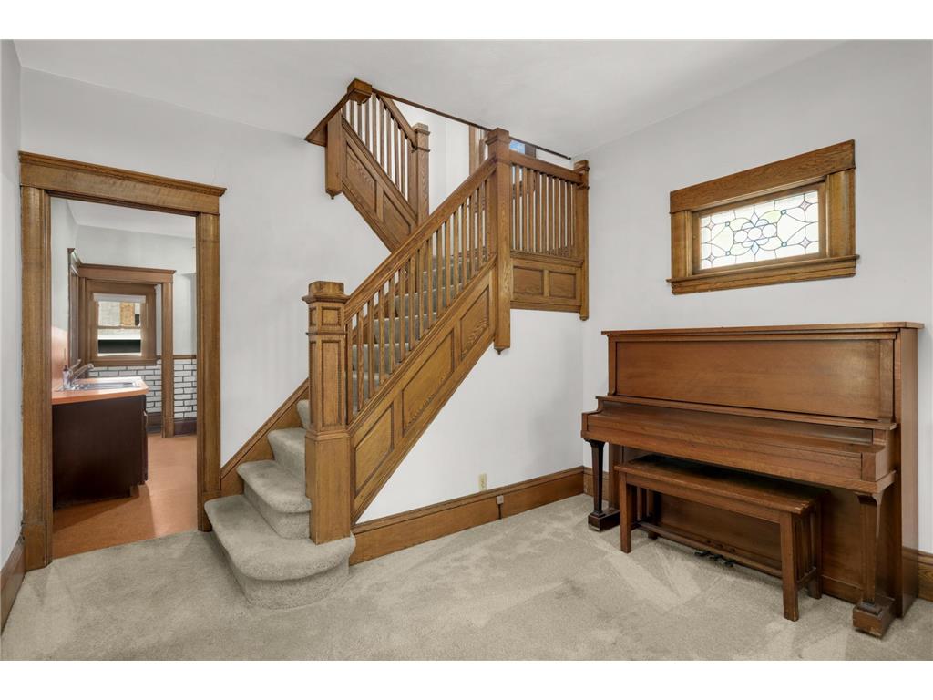 3148 Dupont Avenue S Minneapolis MN 55408 7055077 image4