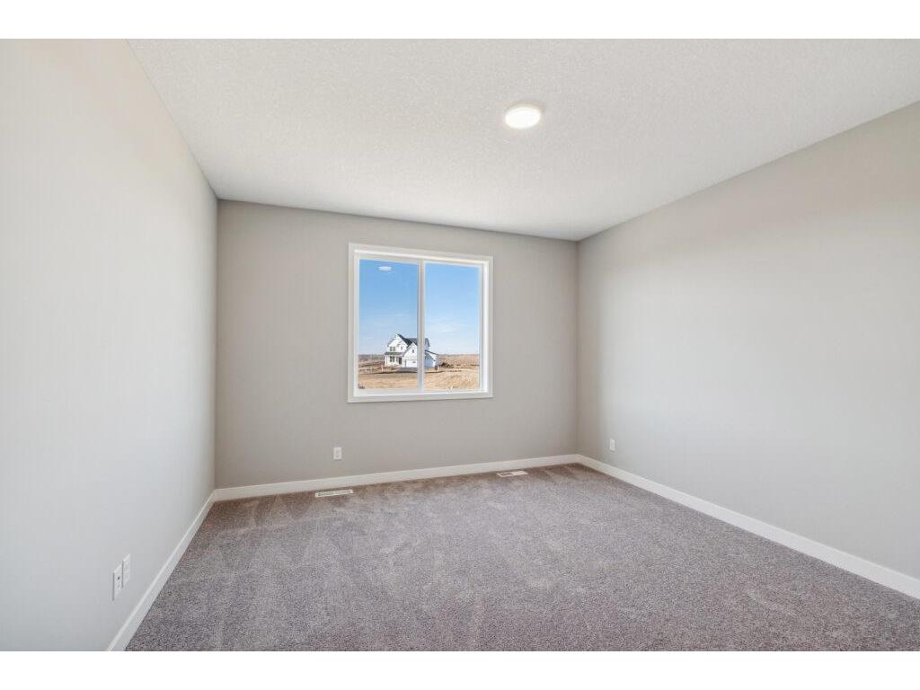 3149 Seminary Drive New Brighton MN 55112 6814120 image8