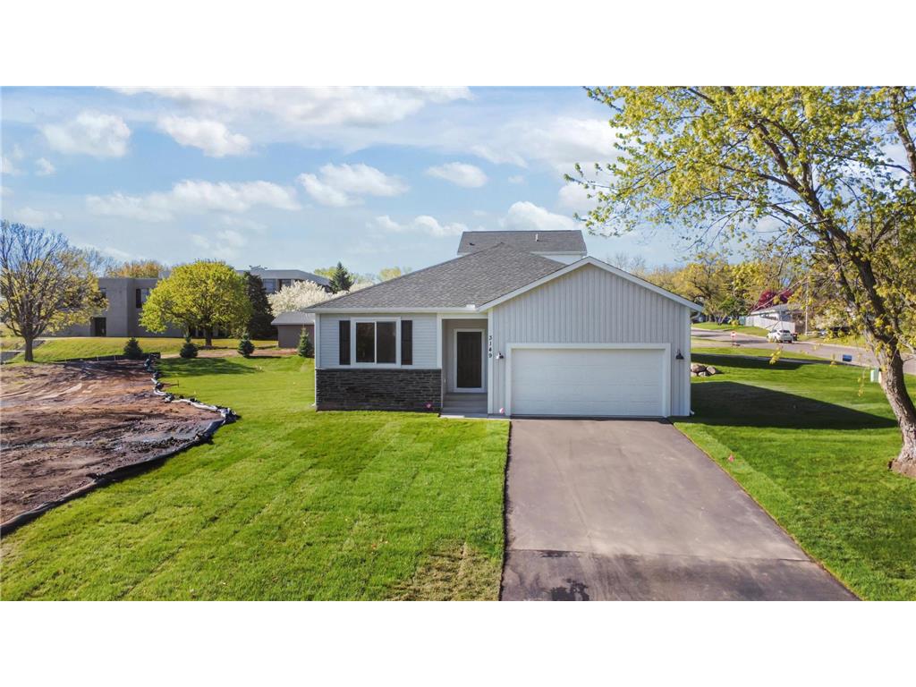 3149 Seminary Drive New Brighton MN 55112 7070384 image1