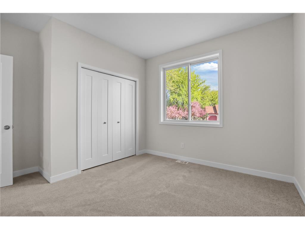 3149 Seminary Drive New Brighton MN 55112 7070384 image20