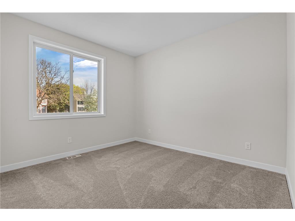 3149 Seminary Drive New Brighton MN 55112 7070384 image21