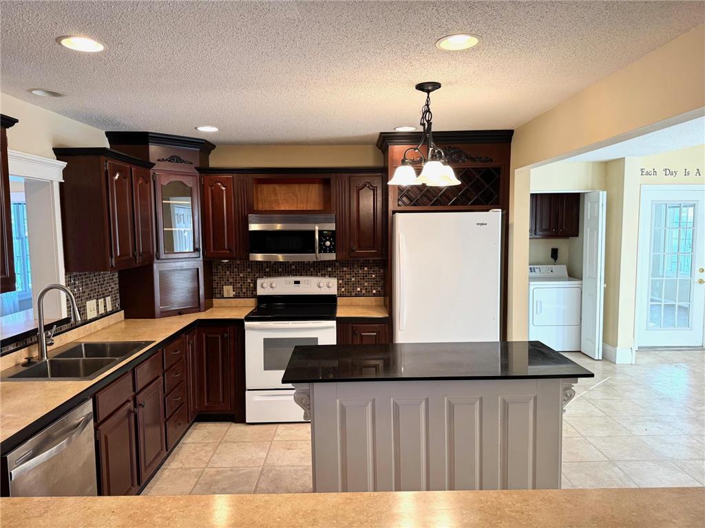 315 3rd Avenue NE Roseau MN 56751 - Roseau River 6812810 image3