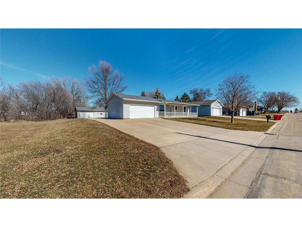 315 6th Street SE, Stewartville, MN, 55976 MLS 6499339 Edina Realty