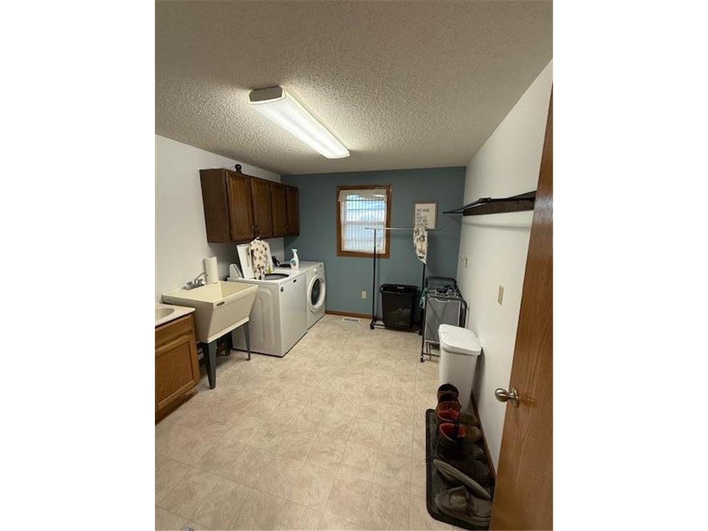 315 9th Avenue Clarkfield MN 56223 7024712 image10