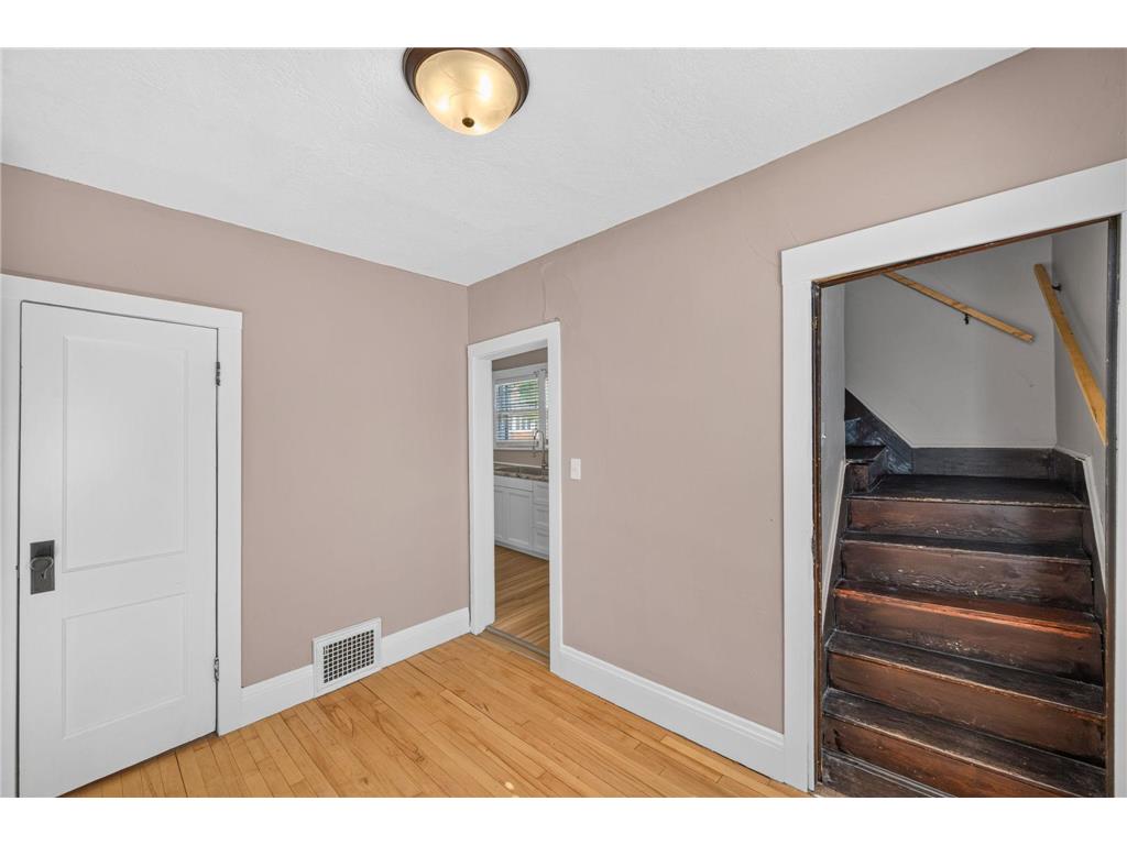 315 Blair Avenue Saint Paul MN 55103 7089060 image10