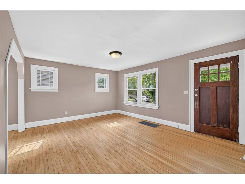 315 Blair Avenue Saint Paul MN 55103 7089060 image8
