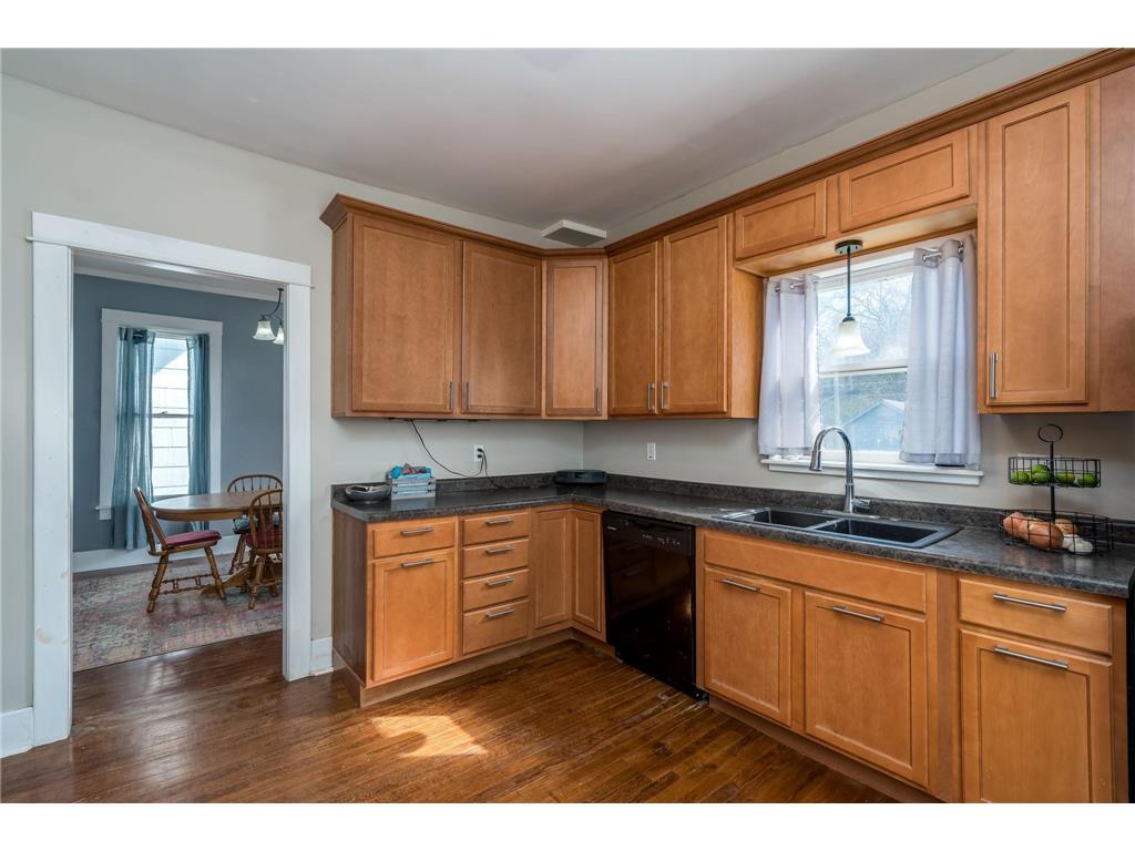 315 Center Street Mankato MN 56001 7061427 image15