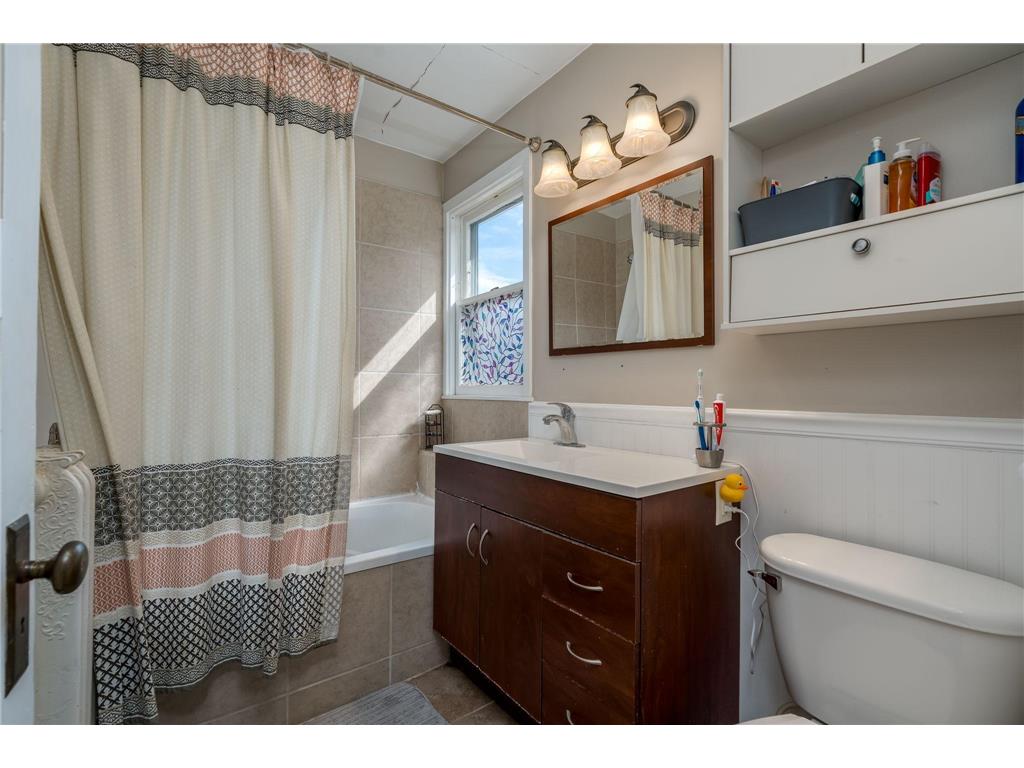315 Center Street Mankato MN 56001 7061427 image21