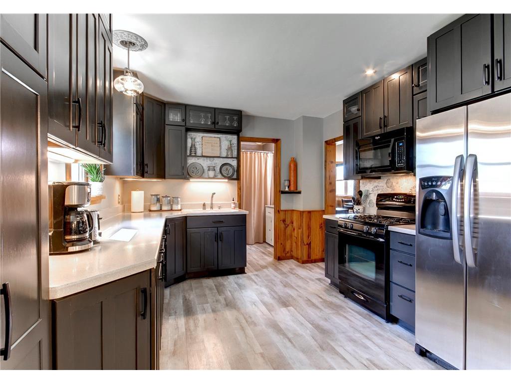 315 Central Avenue N New Prague MN 56071 7023268 image1