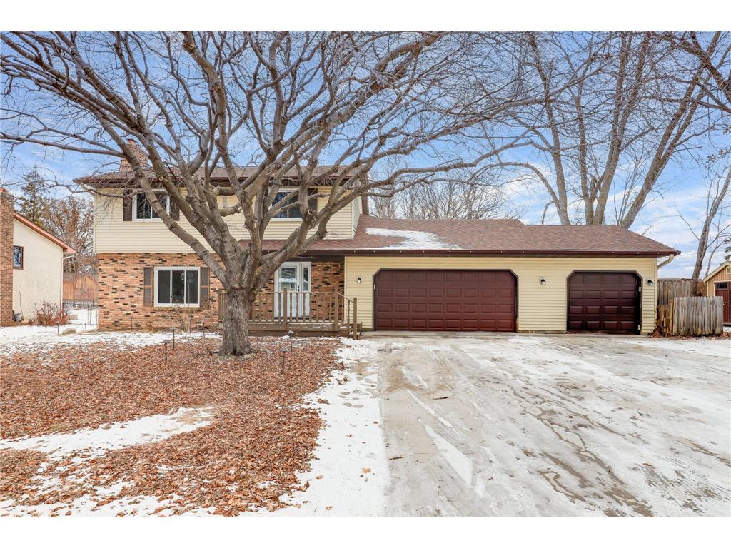 315 Colleen Avenue Shoreview MN 55126 6658411 image1