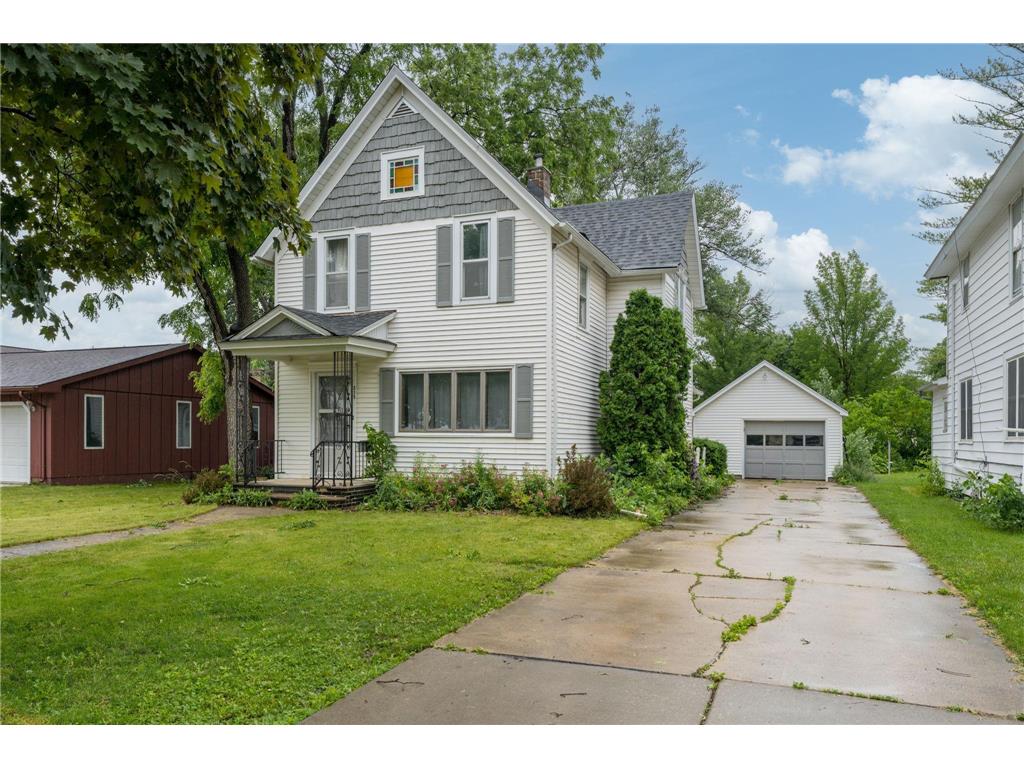 315 E 11th Street Blue Earth MN 56013 6555536 image1