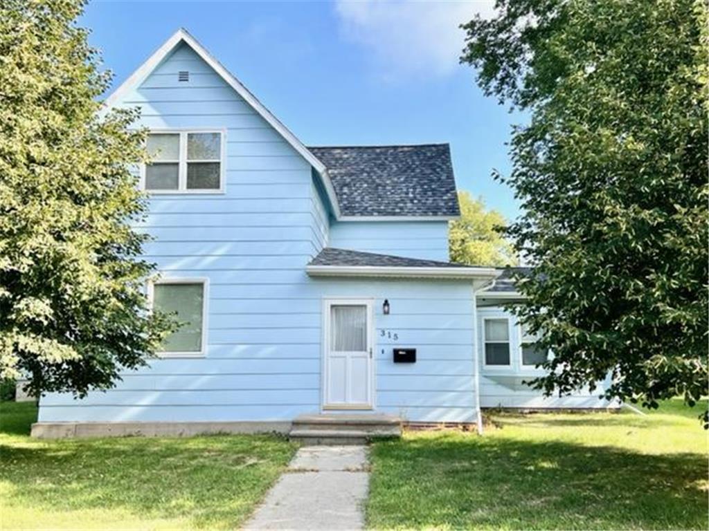 315 E Flynn Street, Redwood Falls, MN, 56283 MLS 6249457 Edina Realty