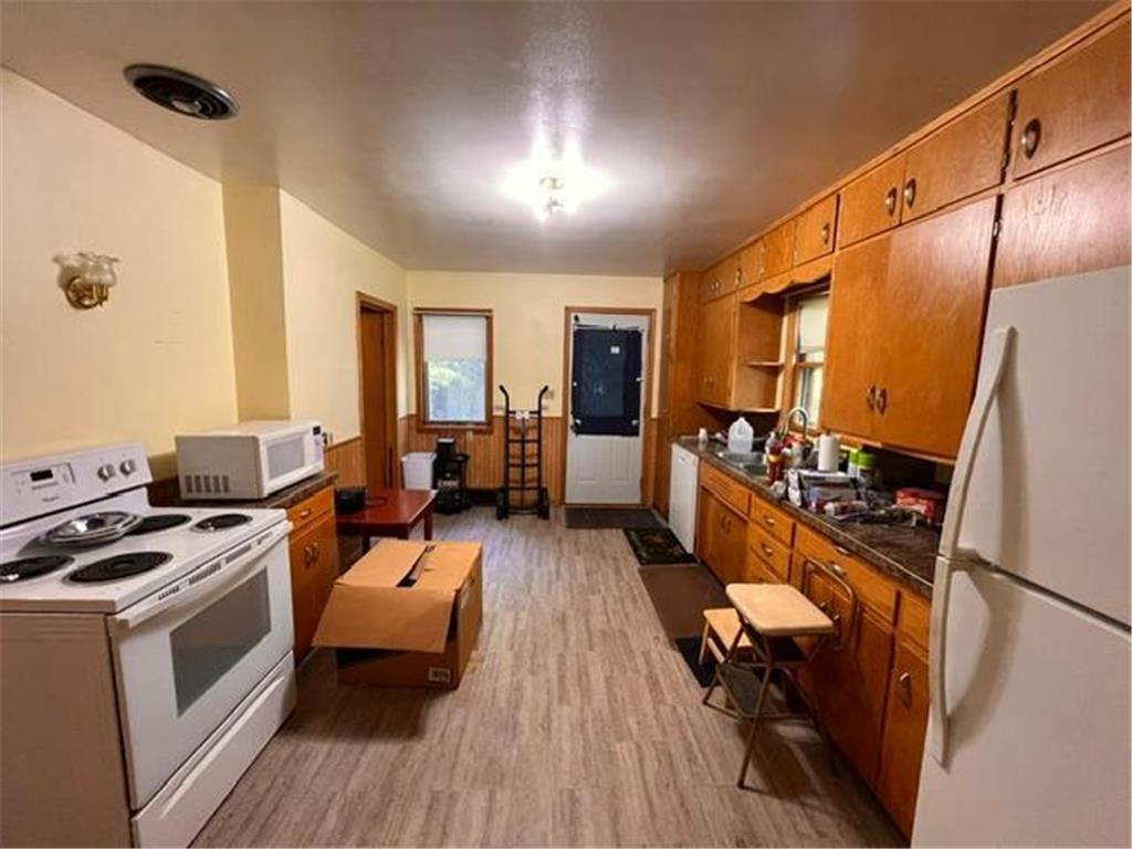 315 E Kentucky Street Saint Croix Falls WI 54024 7107005 image8