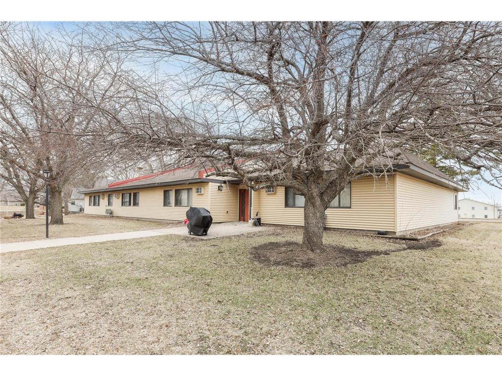 315 E Main Street Cyrus MN 56323 7011649 image5