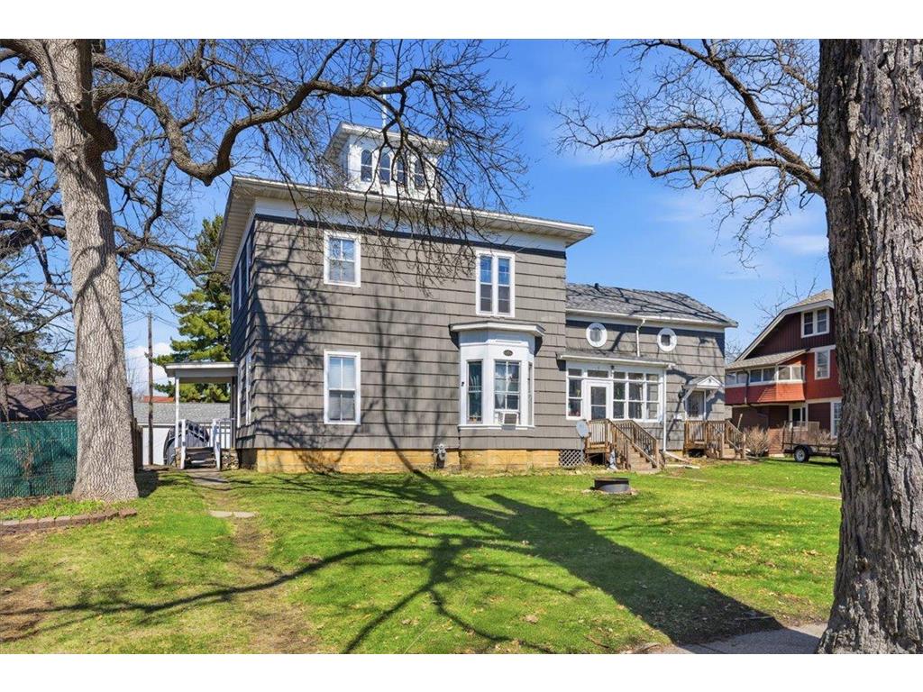 315 E Maple Street River Falls WI 54022 7043333 image2