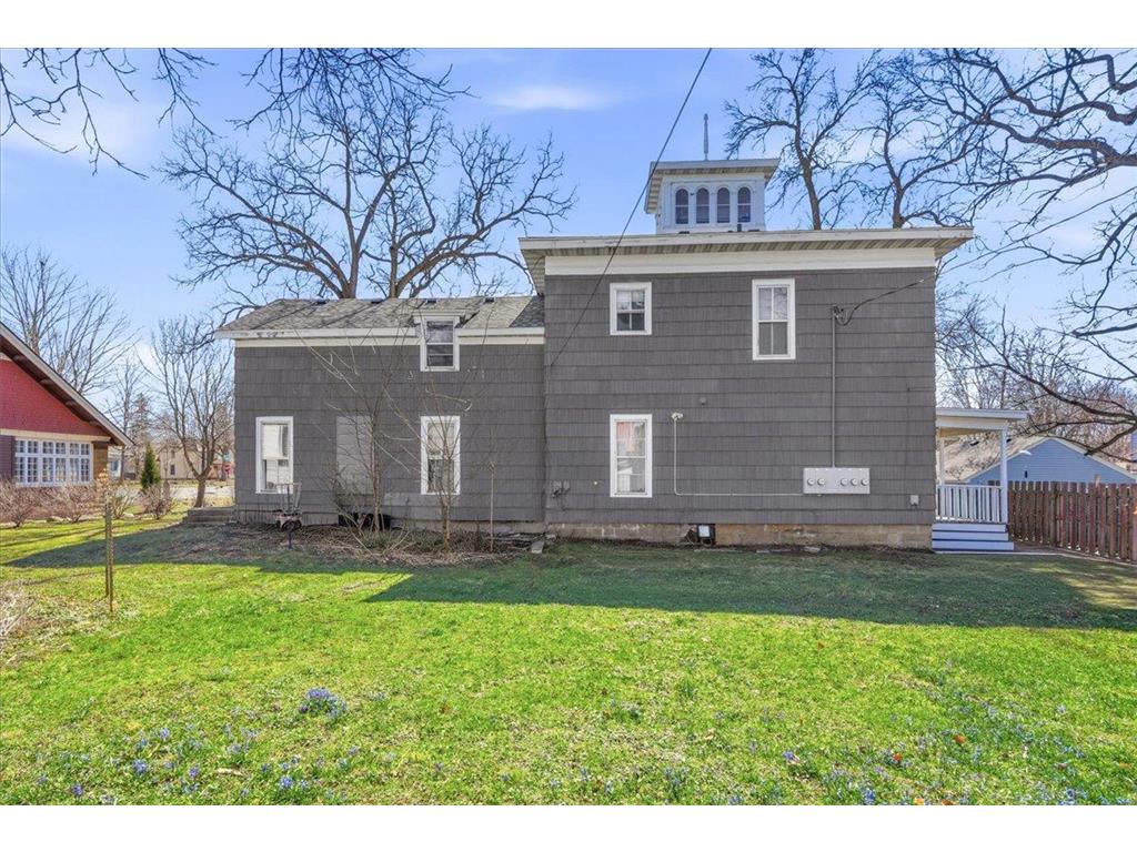 315 E Maple Street River Falls WI 54022 7043333 image4