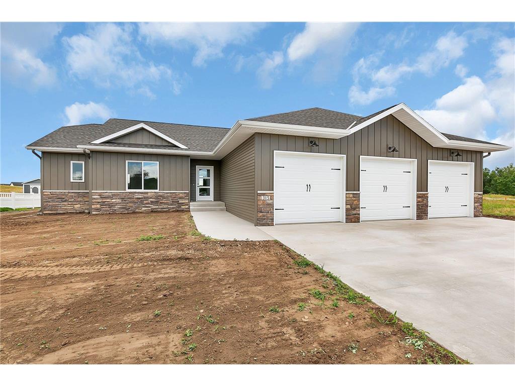 315 Estate Drive, Avon, MN, 56310 MLS 6241838 Edina Realty