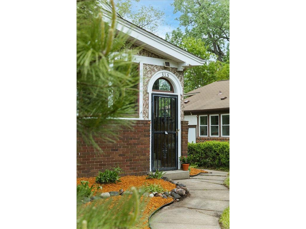 315 George Street W Saint Paul MN 55107 7077265 image5