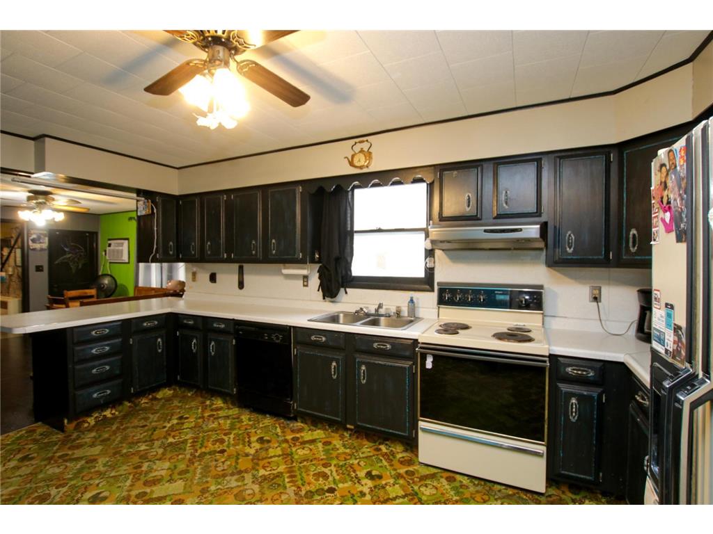 315 Hassan Street SE Hutchinson MN 55350 6821659 image10