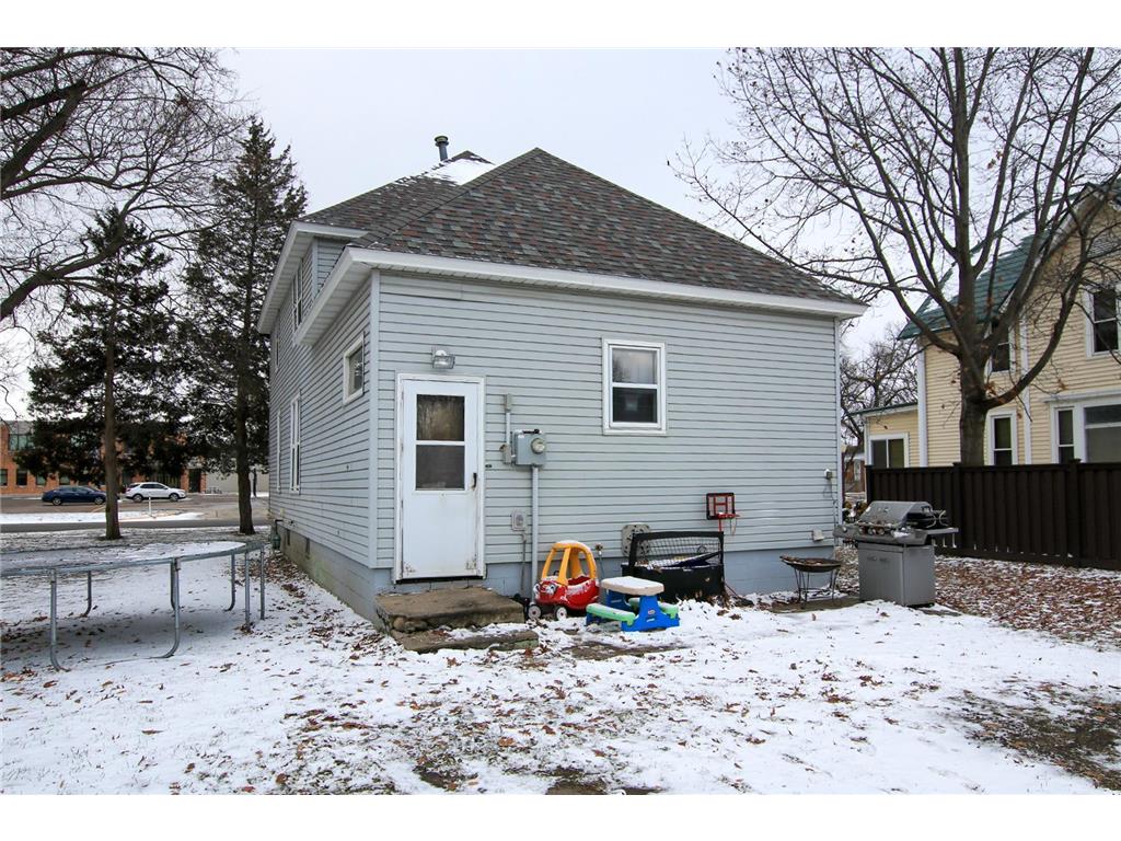 315 Hassan Street SE Hutchinson MN 55350 6821659 image19